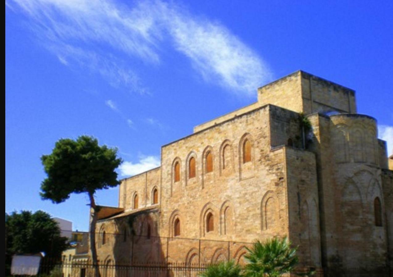Alloro Suite Palermo Esterno foto